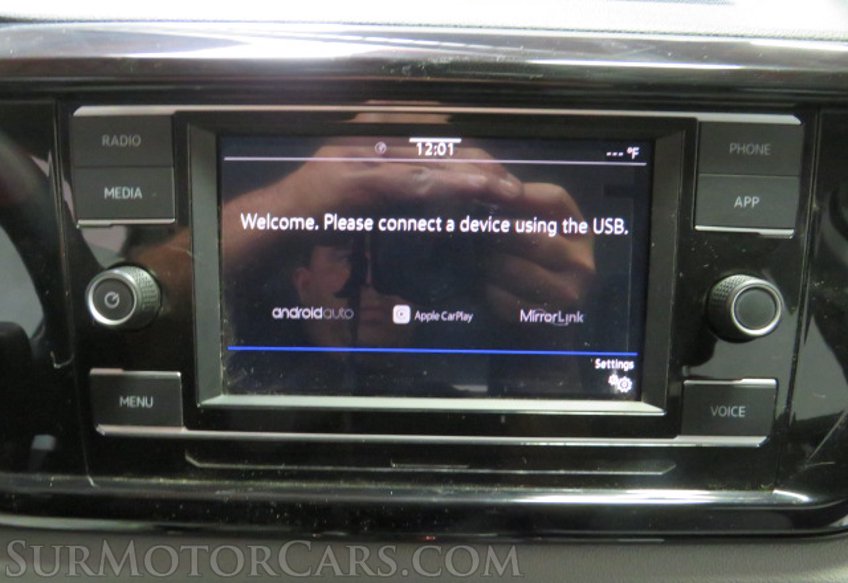 2023 Volkswagen Taos - Image 37