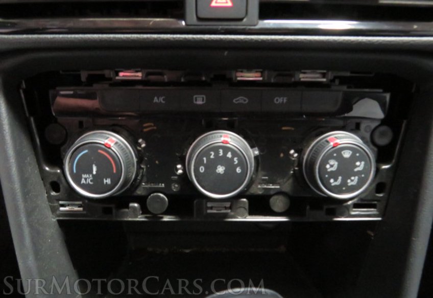 2023 Volkswagen Taos - Image 33