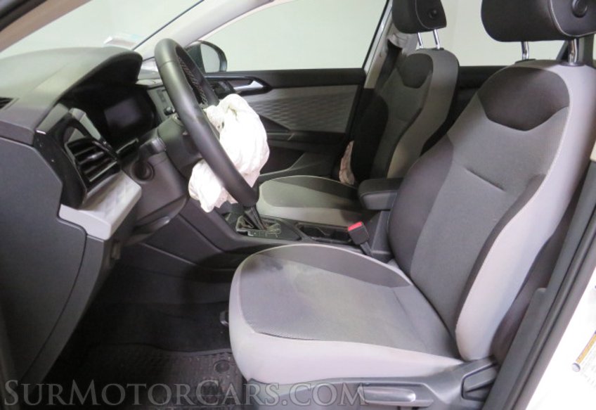 2023 Volkswagen Taos - Image 19