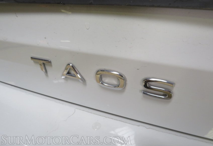 2023 Volkswagen Taos - Image 16