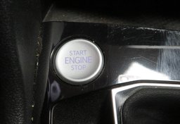 2023 Volkswagen Taos - Image 43