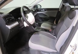 2023 Volkswagen Taos - Image 24