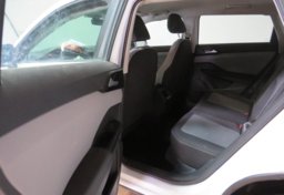 2023 Volkswagen Taos - Image 28