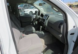 2017 Nissan Frontier - Image 27