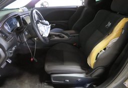 2019 Dodge Challenger - Image 19