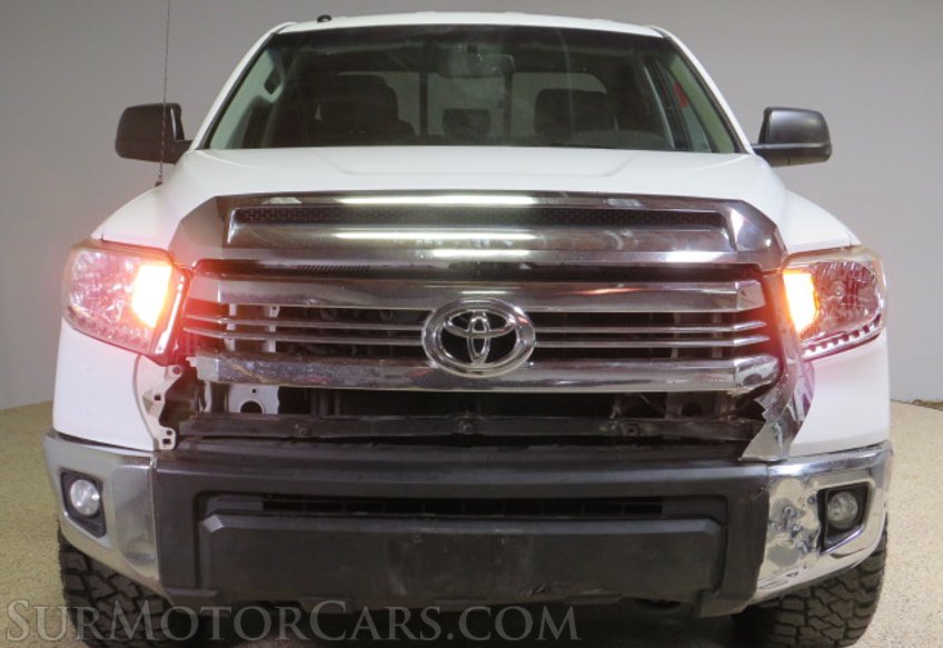 2017 Toyota Tundra - Image 9