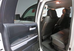 2017 Toyota Tundra - Image 23