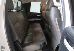 2017 Toyota Tundra - Image 32