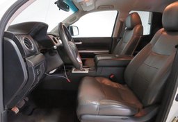 2017 Toyota Tundra - Image 25