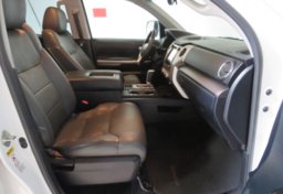 2017 Toyota Tundra - Image 28