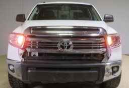 2017 Toyota Tundra - Image 9