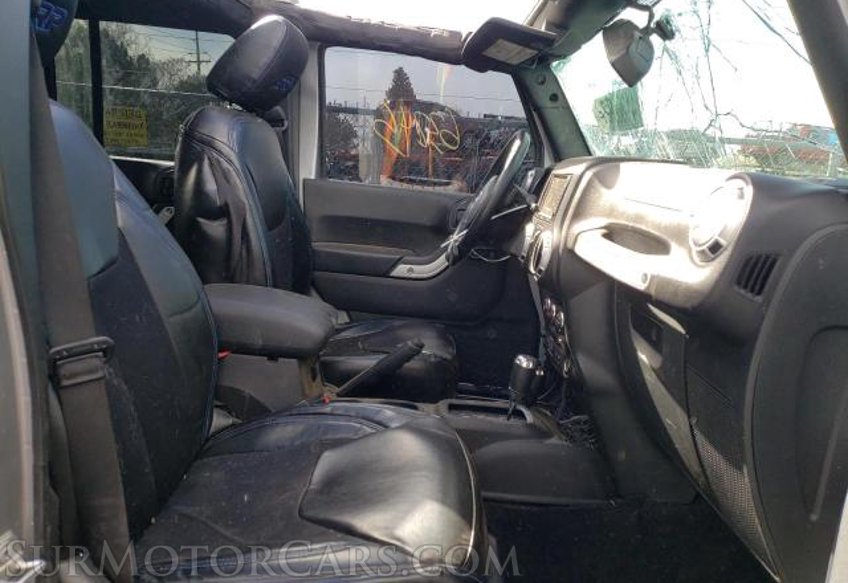 2016 Jeep Wrangler Unlimited - Image 5