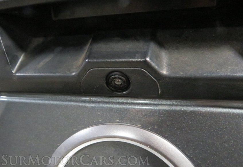 2022 Nissan Frontier - Image 13