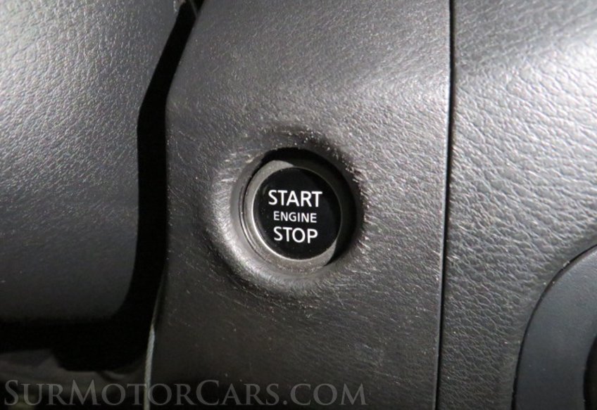 2022 Nissan Frontier - Image 32