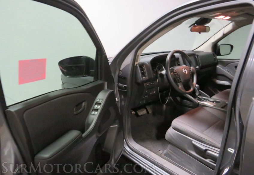 2022 Nissan Frontier - Image 17