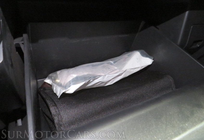 2022 Nissan Frontier - Image 29