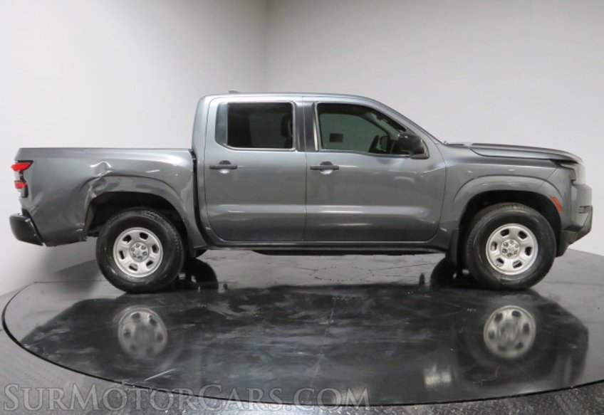 2022 Nissan Frontier - Image 5