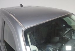 2022 Nissan Frontier - Image 16