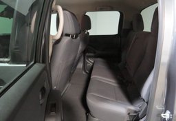 2022 Nissan Frontier - Image 21