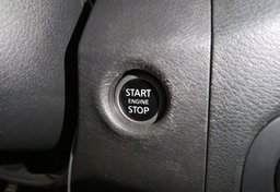 2022 Nissan Frontier - Image 32