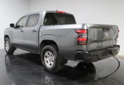 2022 Nissan Frontier - Image 9