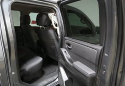 2022 Nissan Frontier - Image 20