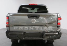 2022 Nissan Frontier - Image 12