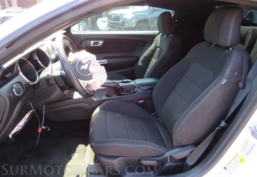 2017 Ford Mustang - Image 26