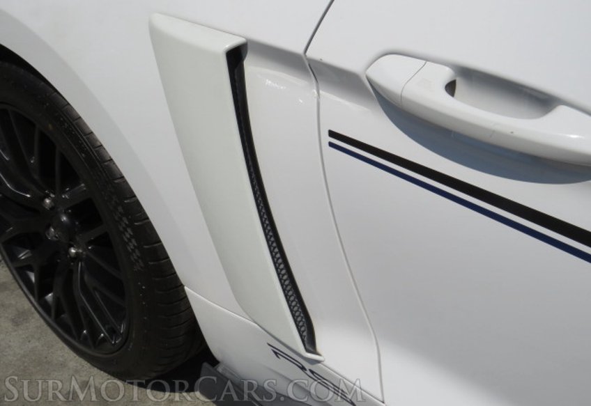 2017 Ford Mustang - Image 16