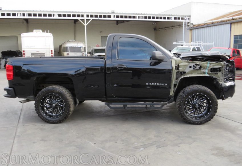 2017 Chevrolet Silverado 1500 - Image 6
