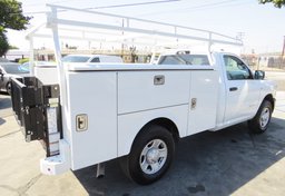 2022 Ram 2500 - Image 8