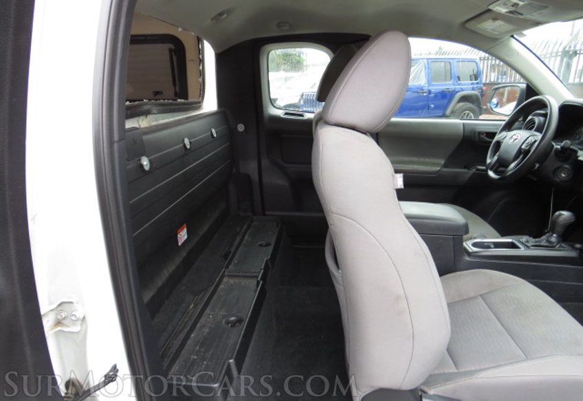 2018 Toyota Tacoma - Image 27
