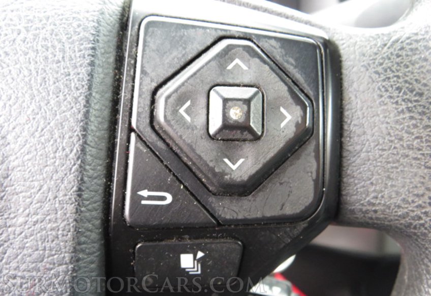 2018 Toyota Tacoma - Image 30