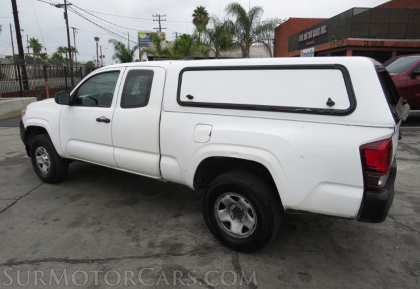 2018 Toyota Tacoma - Image 5