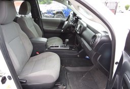 2018 Toyota Tacoma - Image 23
