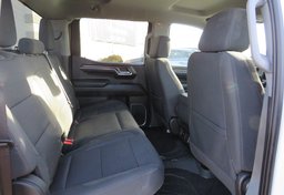 2022 Chevrolet Silverado 1500 - Image 40