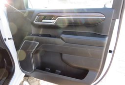 2022 Chevrolet Silverado 1500 - Image 58