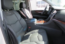 2015 Cadillac Escalade ESV - Image 28