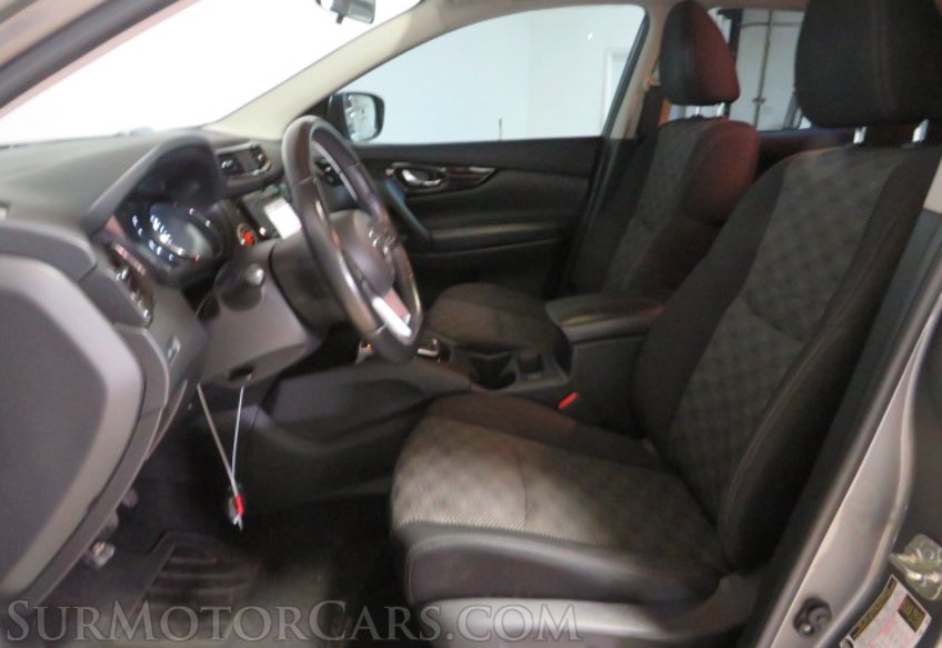 2018 Nissan Rogue Sport - Image 25