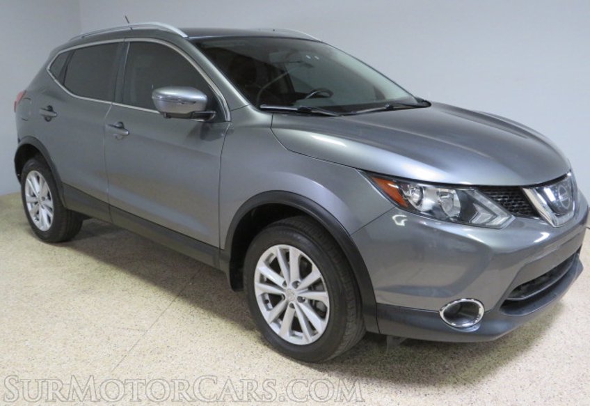 2018 Nissan Rogue Sport - Image 2