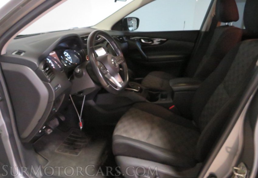 2018 Nissan Rogue Sport - Image 23