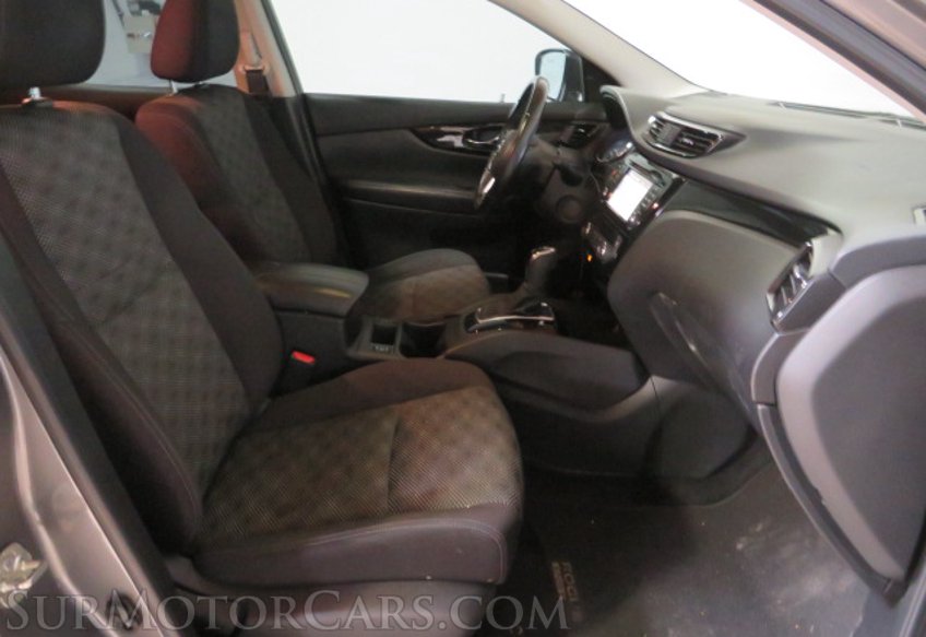 2018 Nissan Rogue Sport - Image 24