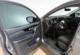 2018 Nissan Rogue Sport - Image 20