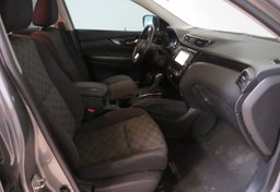 2018 Nissan Rogue Sport - Image 21