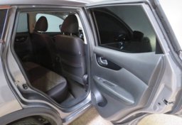 2018 Nissan Rogue Sport - Image 28