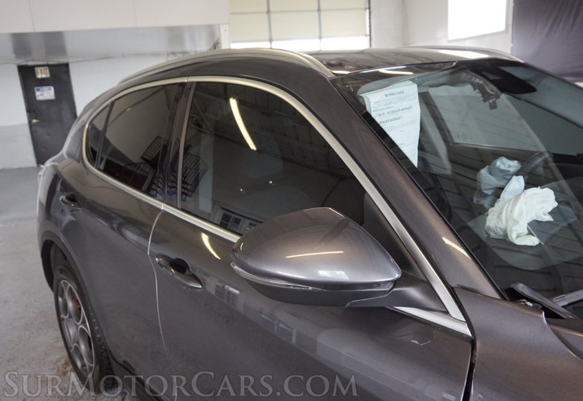 2018 Alfa Romeo Stelvio - Image 15