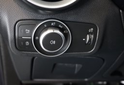 2018 Alfa Romeo Stelvio - Image 53