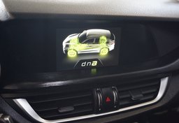 2018 Alfa Romeo Stelvio - Image 50