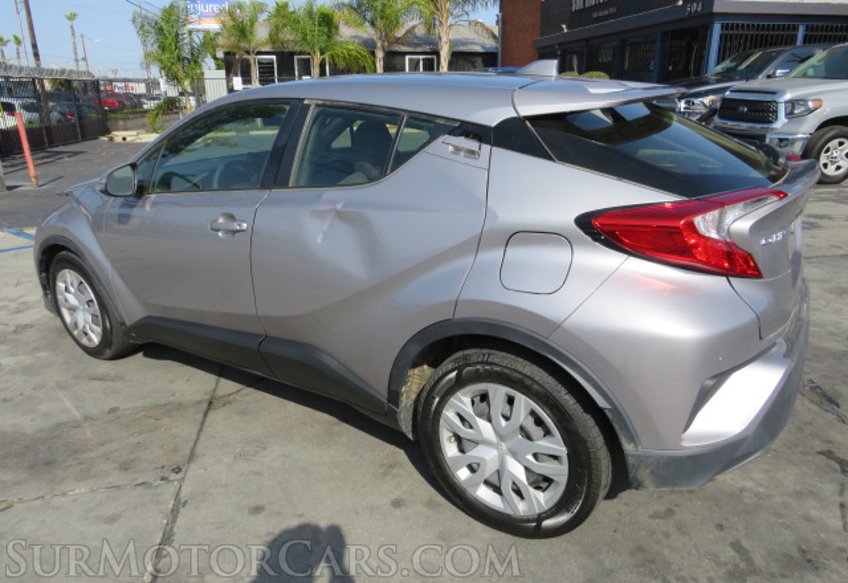 2019 Toyota C-HR - Image 10