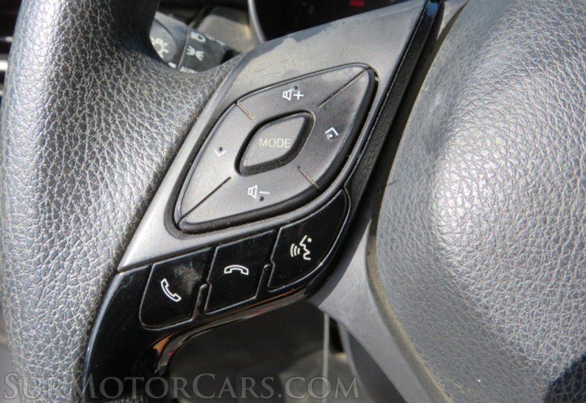 2019 Toyota C-HR - Image 39